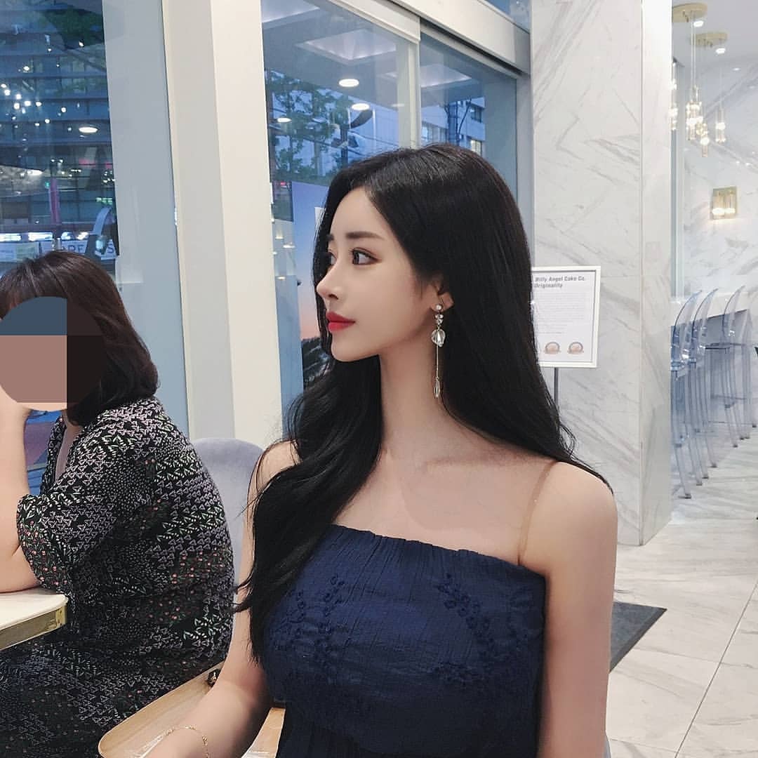 Korean Young Insta leak upscale