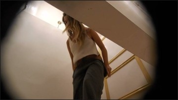 [Image: Voyeur43005132122.jpg]