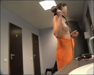 [Image: Dressing83029513045320260428.jpg]