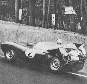 24 HEURES DU MANS YEAR BY YEAR PART ONE 1923-1969 - Page 38 56lm02-Jag-DType-P-Fr-re-D-Titterington