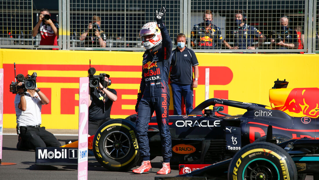 Max-Verstappen-Red-Bull-Formel-1-GP-England-Silverstone-17-Juli-2021-169Gallery-122f5c7c-1815125