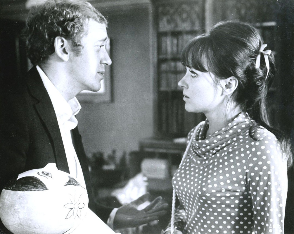 anna_karina_md45