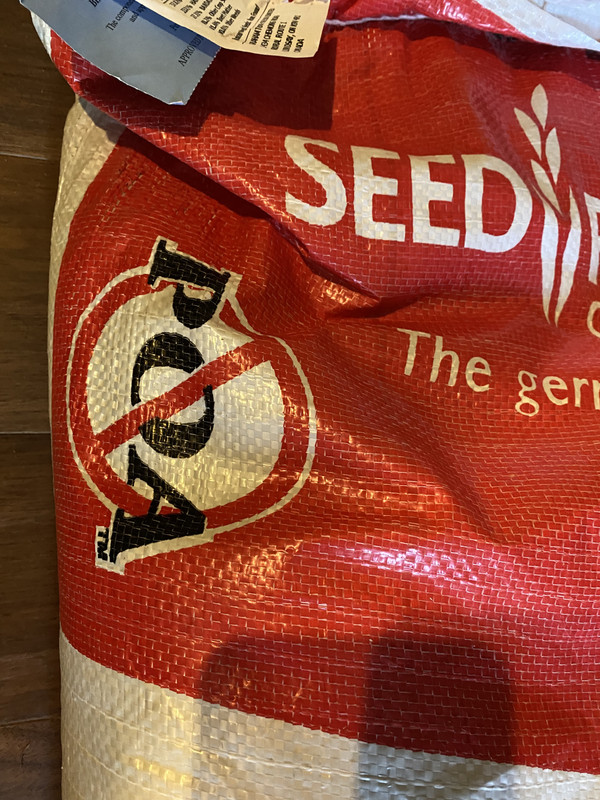 2C16E6BE-0E04-4AF0-BE49-D5EBCD265355