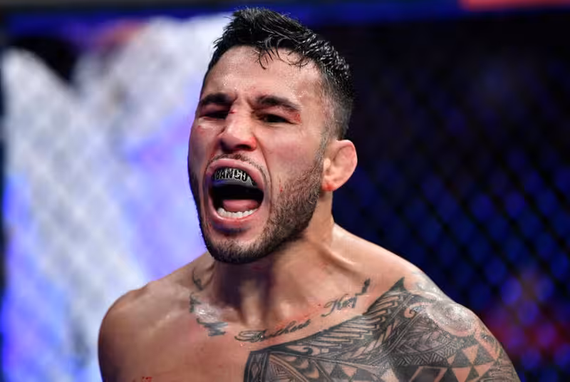 Брад Таварес се раздели с UFC