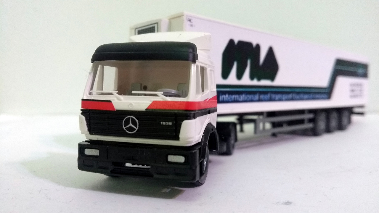 Mach (2476)