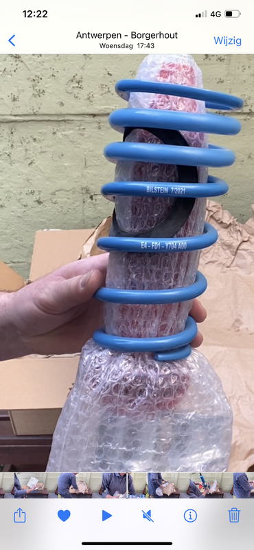 DCC6A281-C92C-49F5-B637-7A1825C5D241