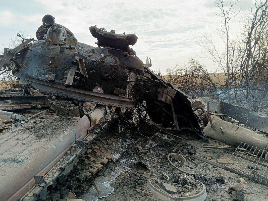 1035 T-80BV destr 14 10 24