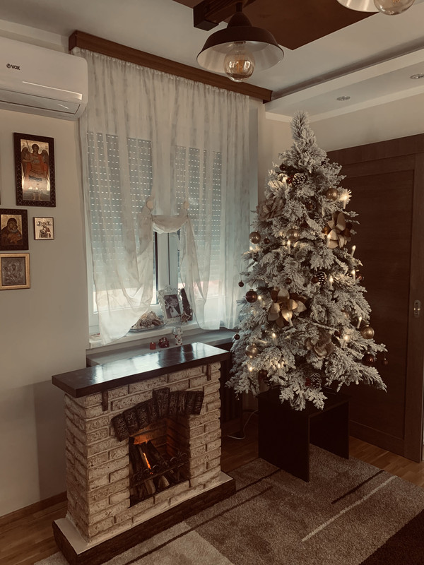 13565FE2-FB62-4A55-8FA8-BC066886C66D