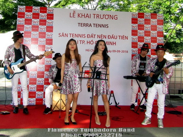 Ban-Nhac-Flamenco-Tumbadora-Khai-Truong-San-Terra-Tennis