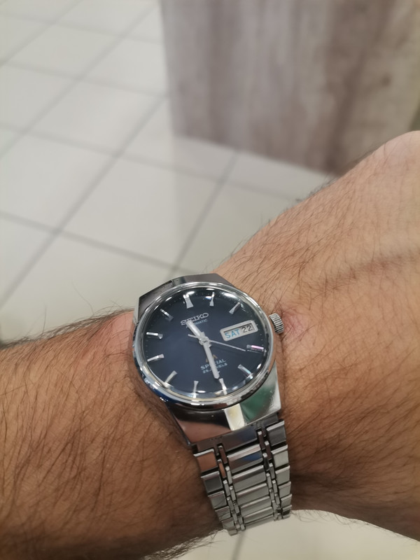 IMG-9cb2c07f9415efc182ba44599573d385-V