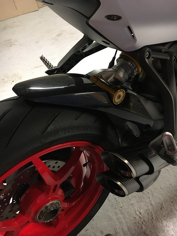 C845CA6D-A2AD-4925-AD89-D899F8423C03