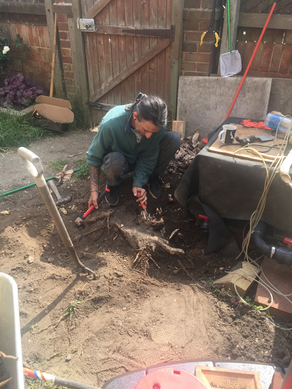 AADCCF95-120D-4E6D-B17B-493E74FF6889