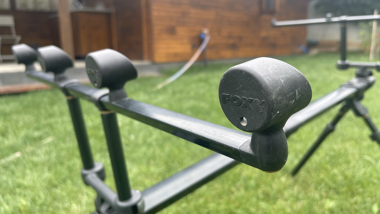 B5C841E6-68F6-4906-B691-BDC2F41CAD93