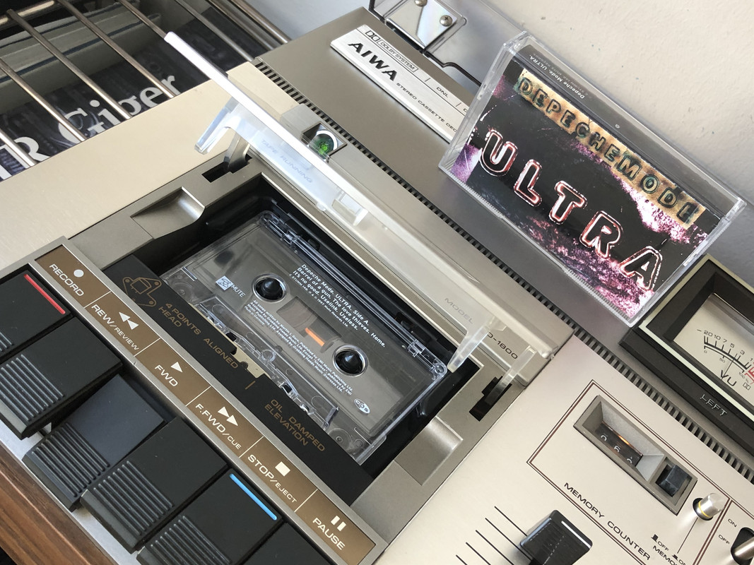 01FDF60A-5F66-41BD-A928-826F3C291175