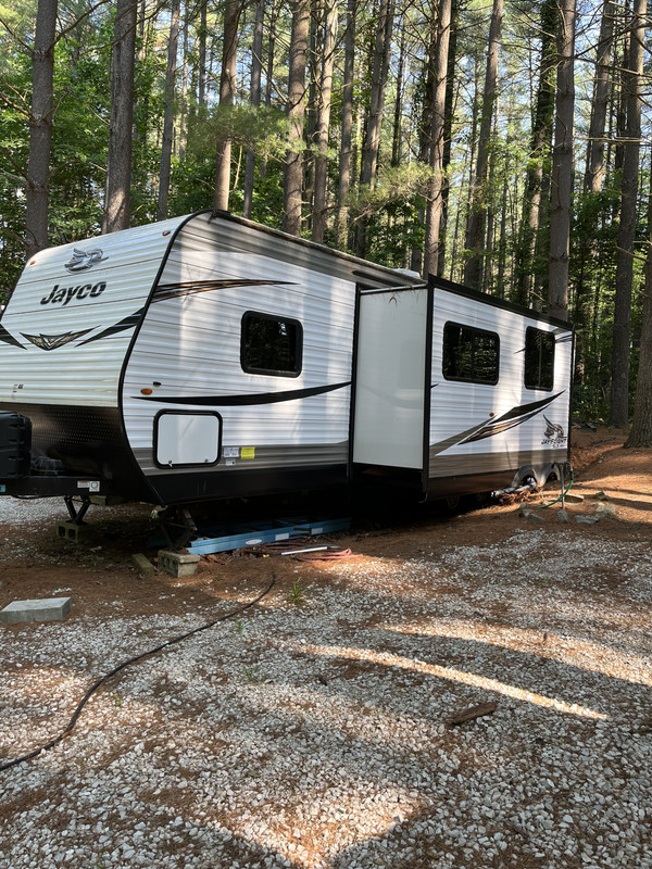 31714338-F0E0-4B5C-A77A-E3985172D30F