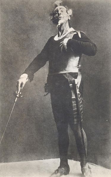 374px-BASA-880K-1-103-2-Feodor_Chaliapin