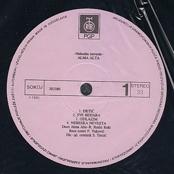 R-3421430-1329766547