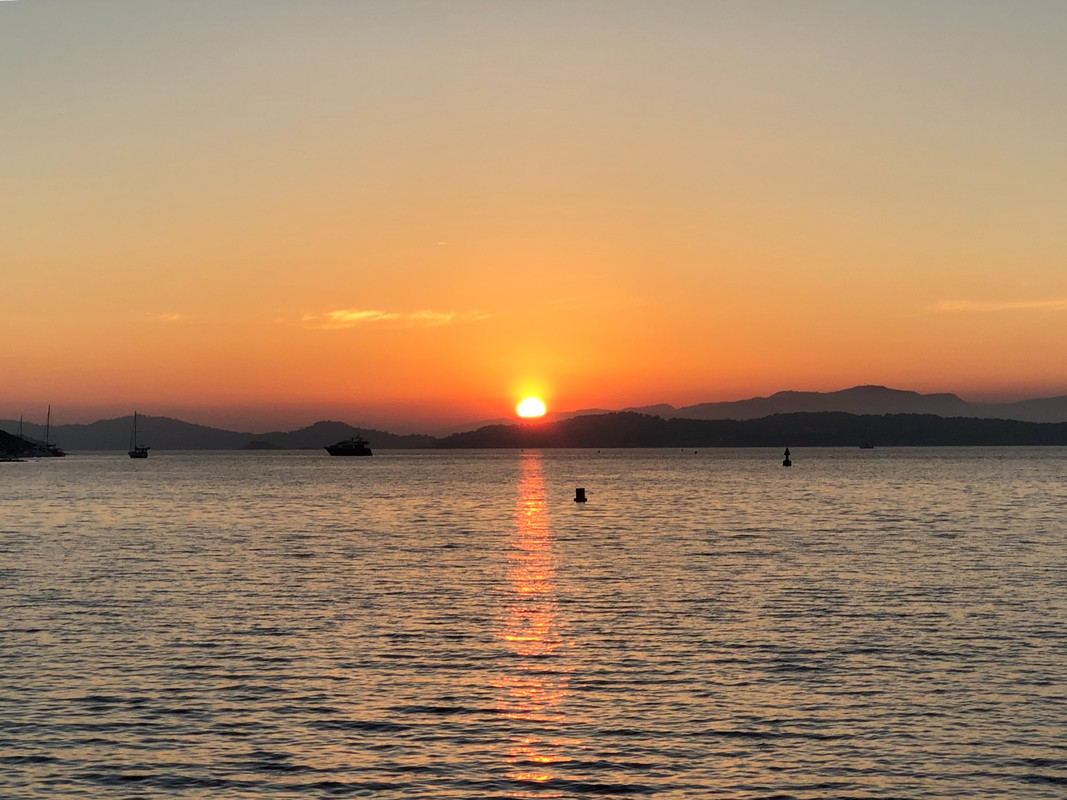 ED12824A-9889-4A7A-ADB5-98741A831647