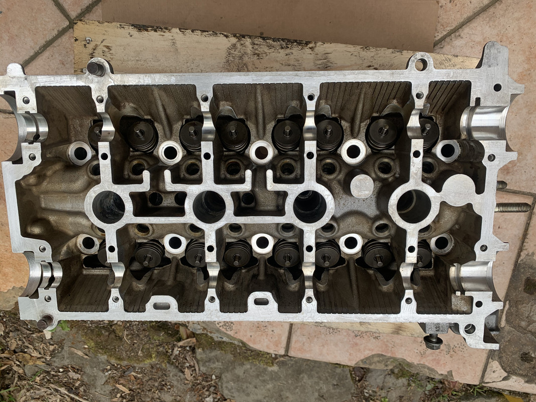 F1200C6B-1ED3-411C-B78F-4F0C1FB8B88B