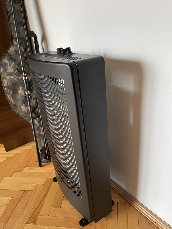 CC195B3A-A4DB-41C2-85E7-DC60E78D146E