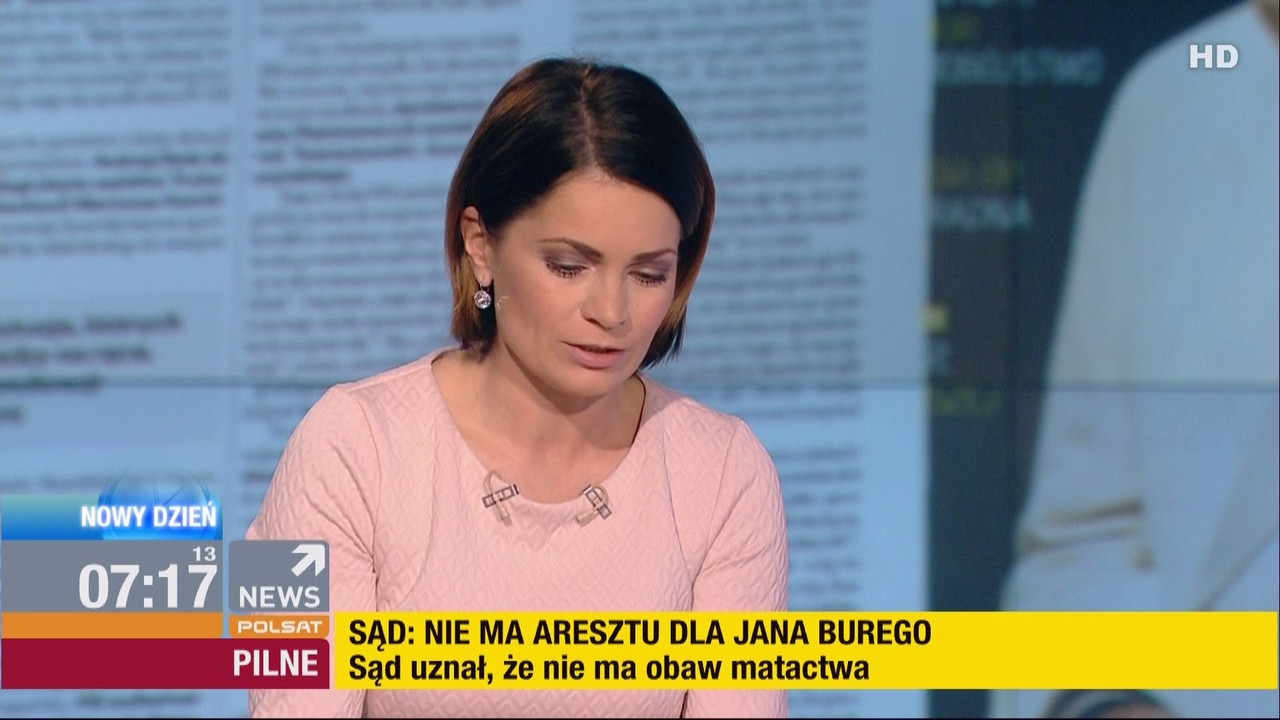 Polsat_News_HD-21112015-0709.mts (0_07_32) 00540