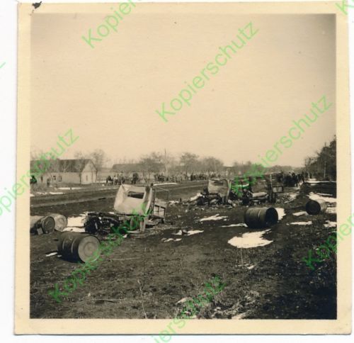 Altes orig. Foto Ukraine zerstörte Fahrzeuge Tec