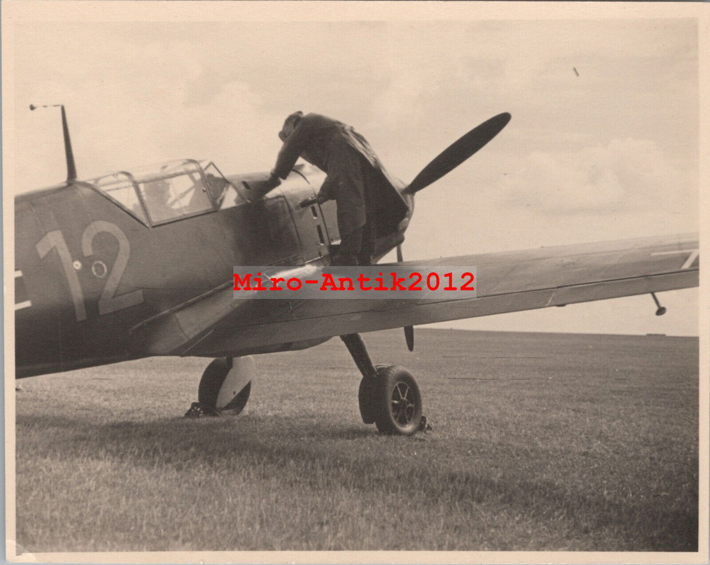 Foto Nachl. H.Sannemann II.-JG3 -Udet- Messerschmitt Bf 109 Nr 12, Sylt(N)50989