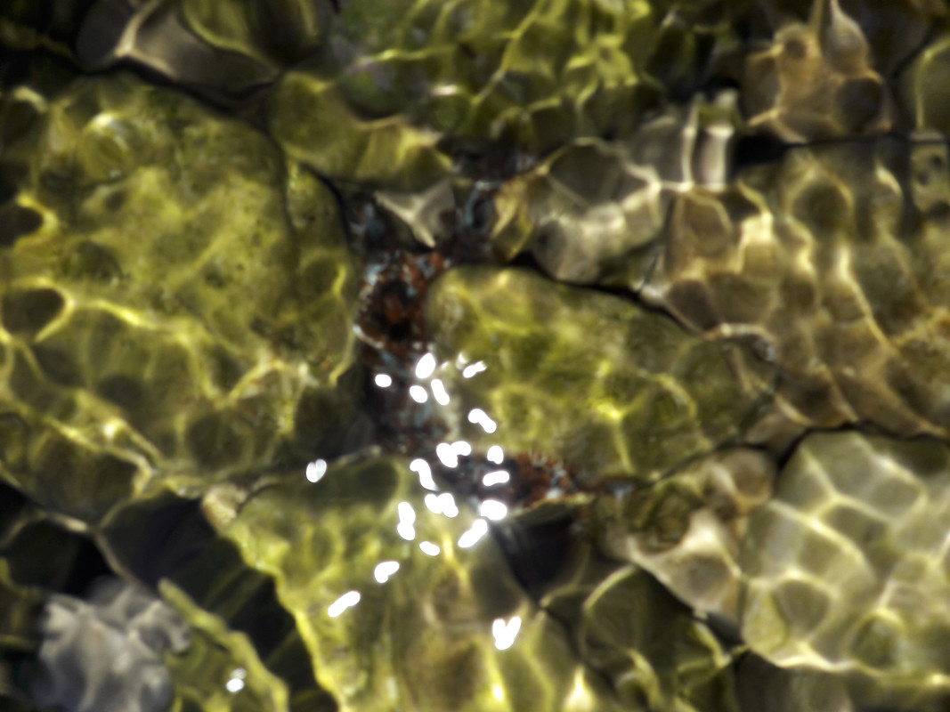 Abstract-A-Shapes-Assembled-Colorful-Art-Publicdomain (4)