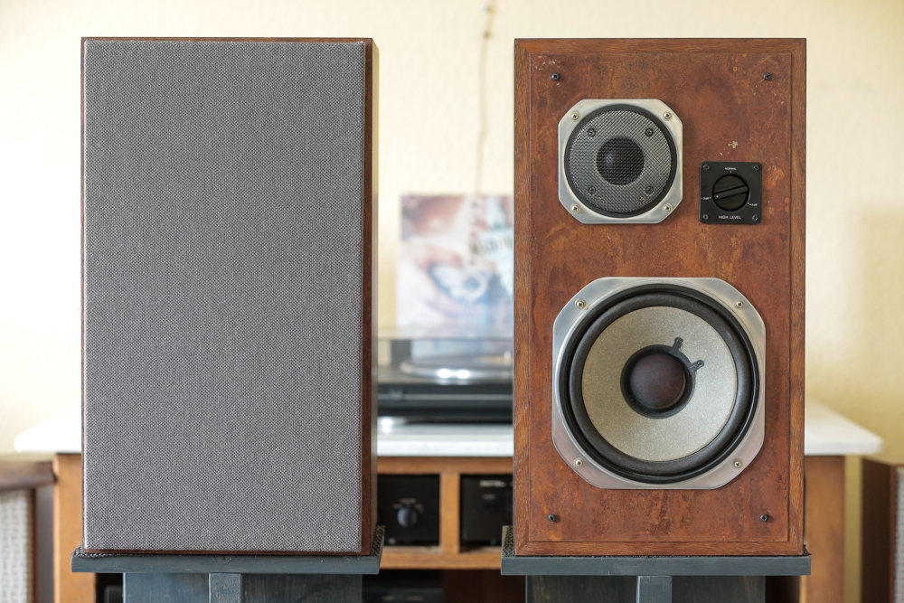 [Bild: Yamaha-NS-625-jcs-0022.jpg]