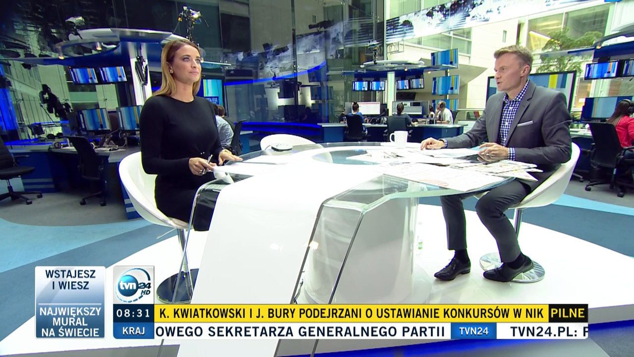 TVN_24_HD-02092015-0829.mts (0_01_58) 000596