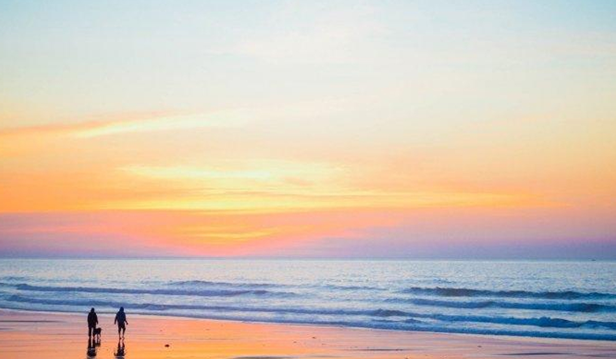 Pantai Serambi Deli, Keindahan Alam & Sunset Eksotis di Ujung Deli Serdang
