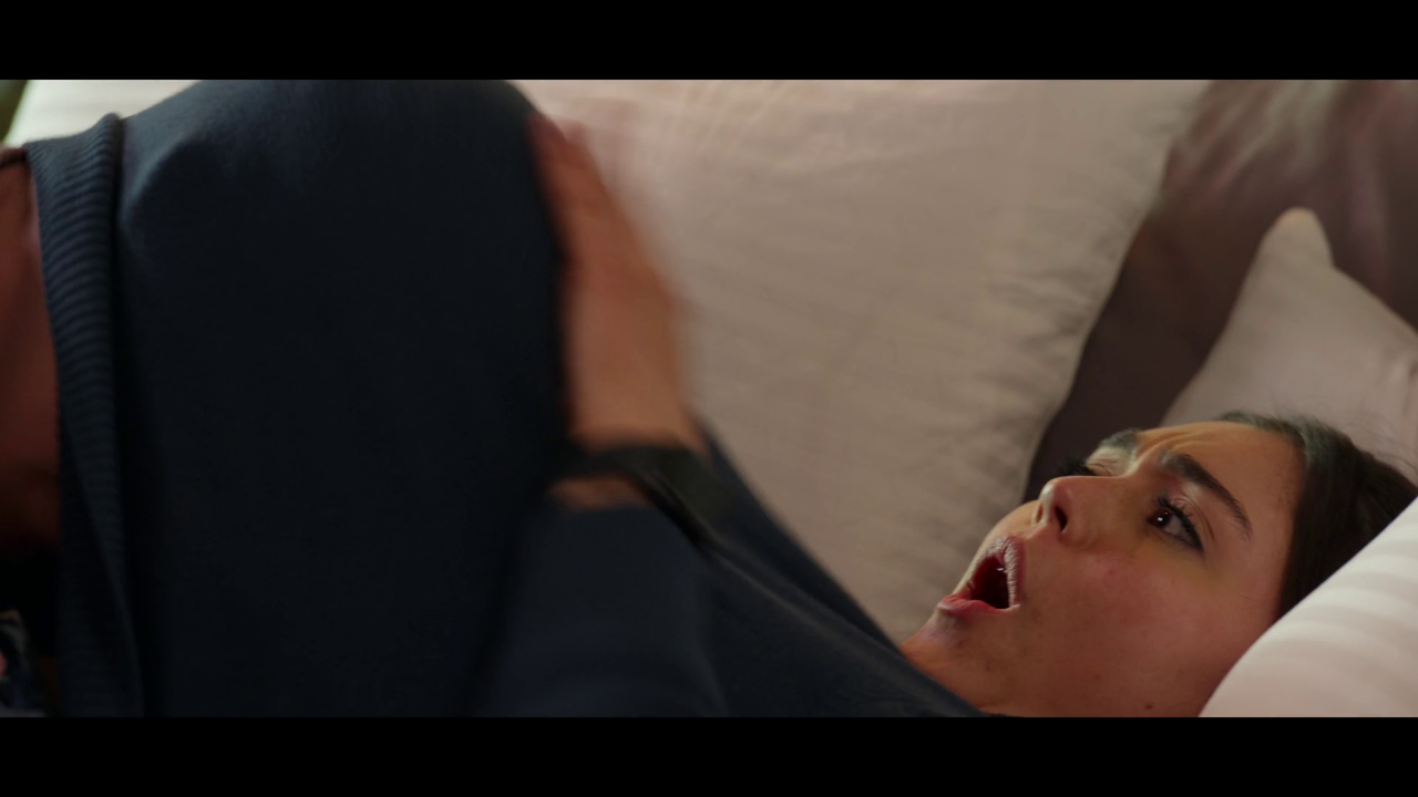 vlcsnap-2023-12-02-01h00m22s122