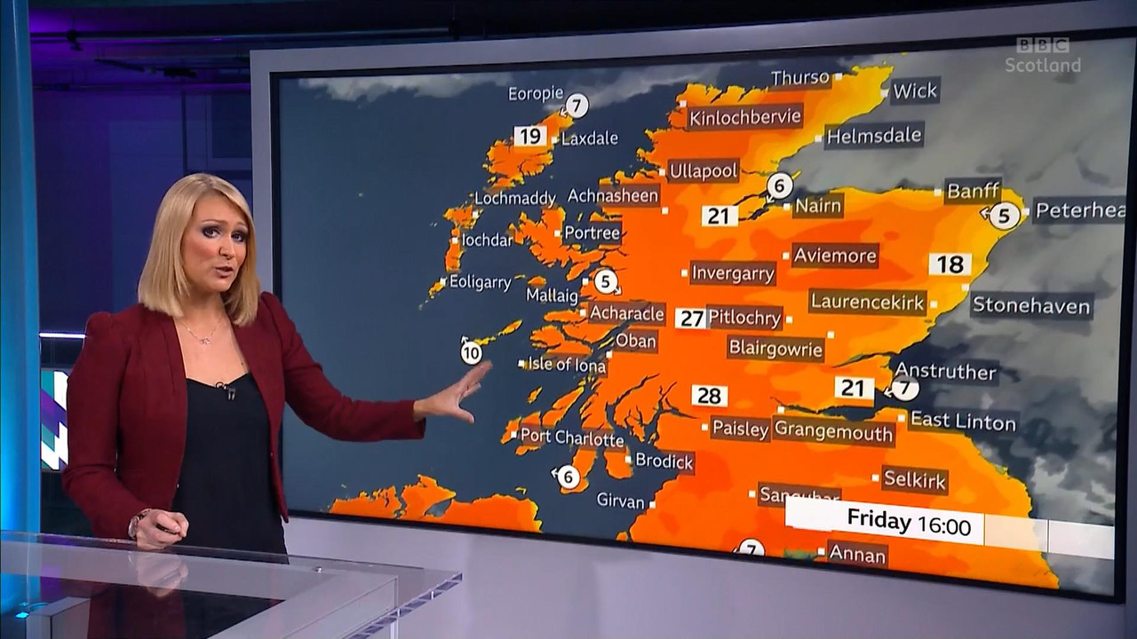 Kirsteen MacDonald 220721.mp4_snapshot_01.30_[2021.07.22_23.18.01]