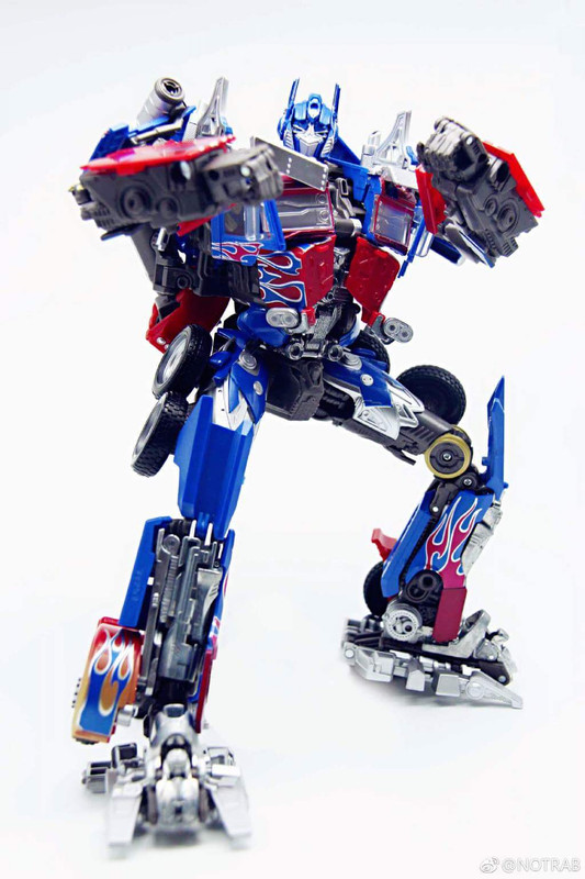 Masterpiece-Movie-Optimus-Prime-02-1