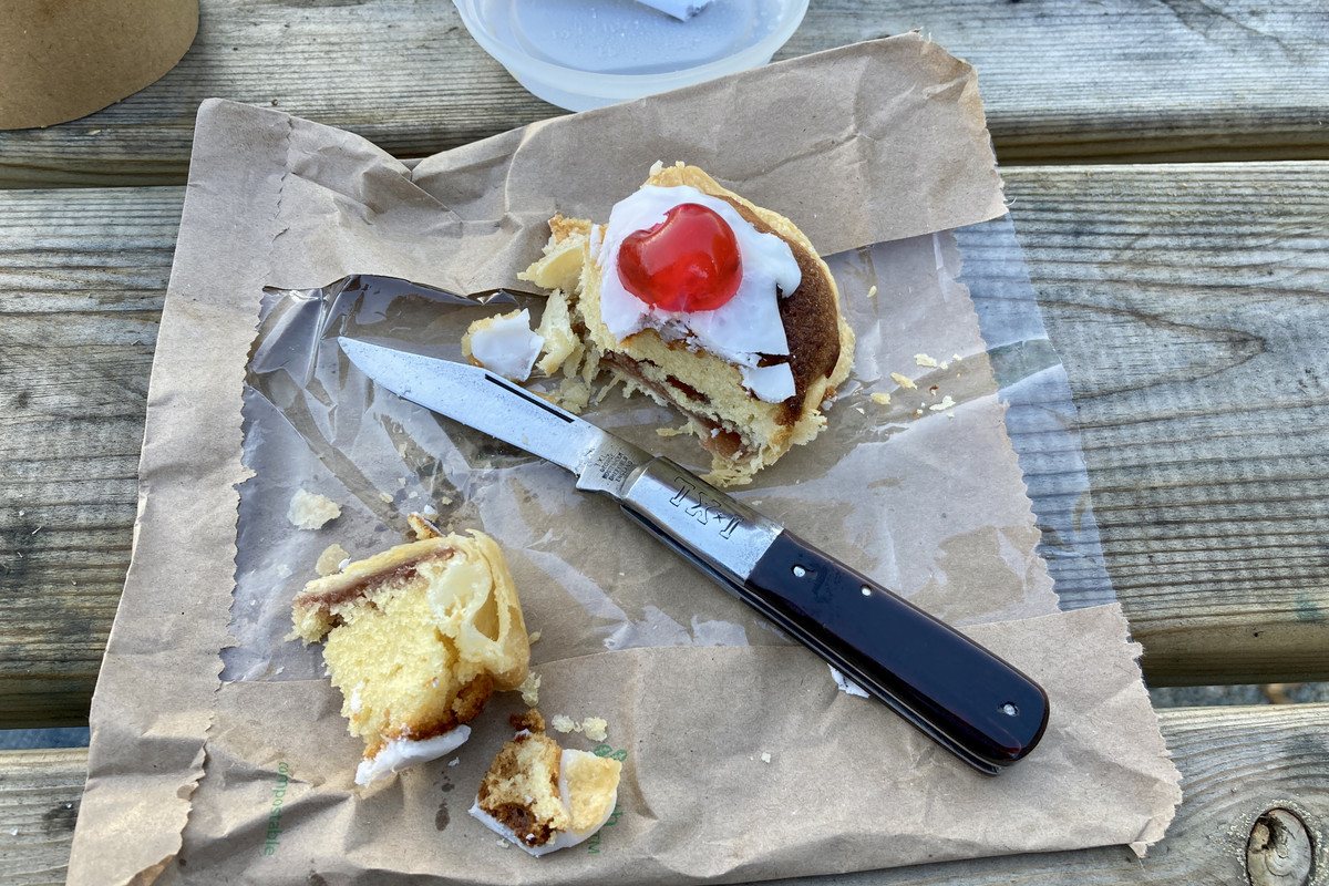 5CF70724-4320-4B48-BD52-77EFAD644812