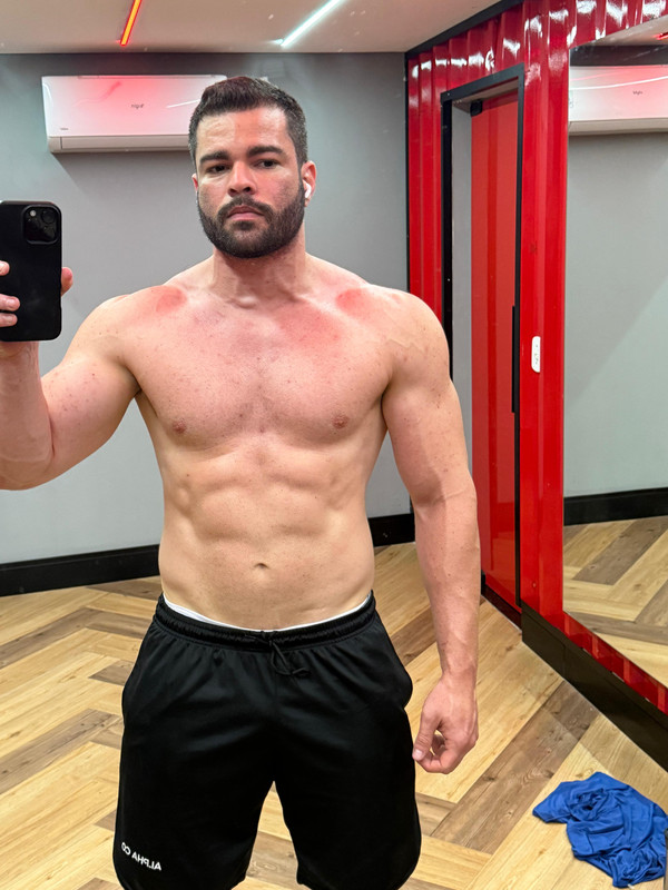 Whats App Image 2025 12 15 at 09 01 32