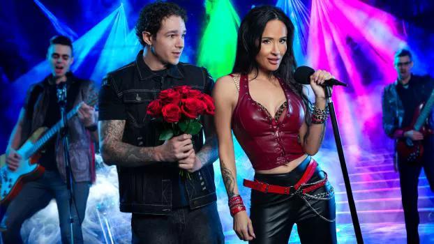 GotMylf – Izi Blu – Rockstar Milf Takes Roadie on an Exclusive VIP Tour