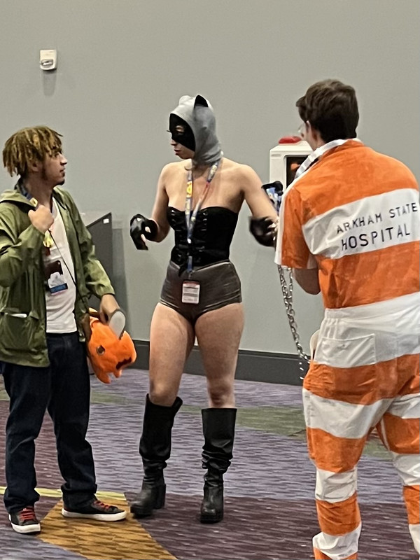 348D0403-B6AF-4E74-829C-66DA5ABDC8A2