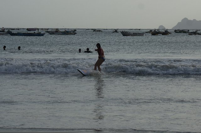 Indonesia y Kuala Lumpur en 18 días: El viaje de mi vida - Blogs de Indonesia - Día 3: Lombok - Playas alrededor de Kuta (4)