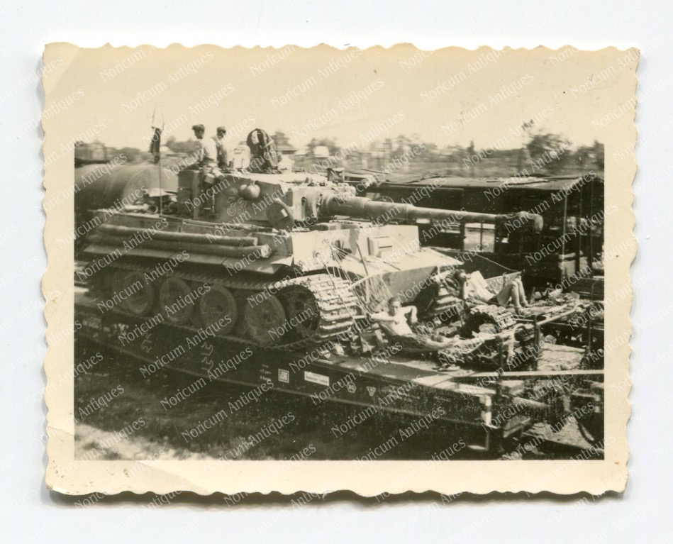 B74454808AE901381D92543D7EF8F2BE