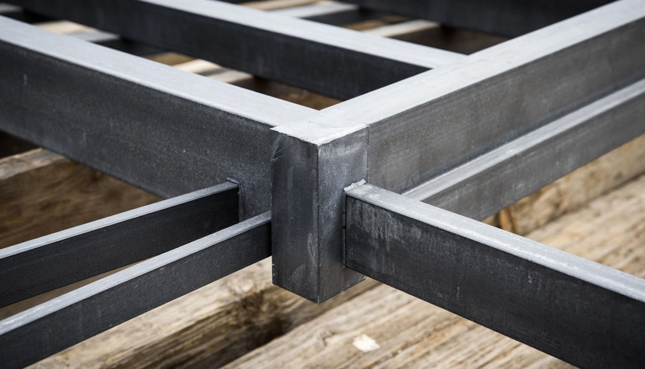 Уголок стальной