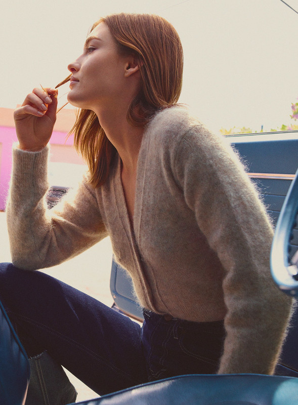 8078-Studio-Ladies-Freeform-Campaign-16