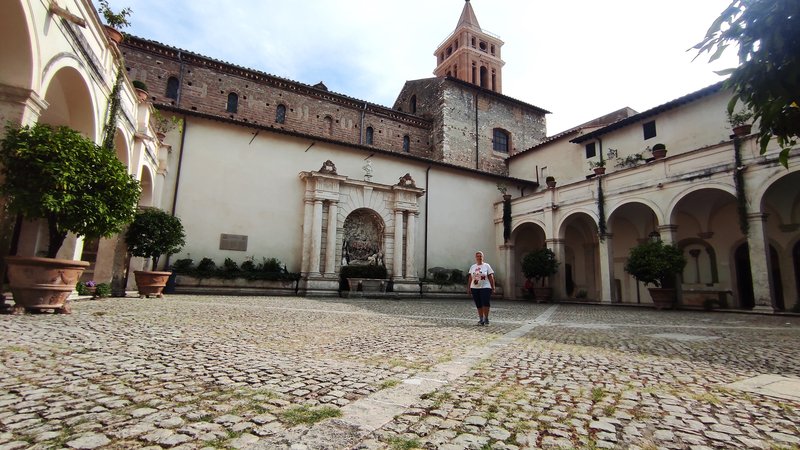 TIVOLI-14 Y 15-9-2023 - Italia y sus pueblos-2018/2019/2023 (51)