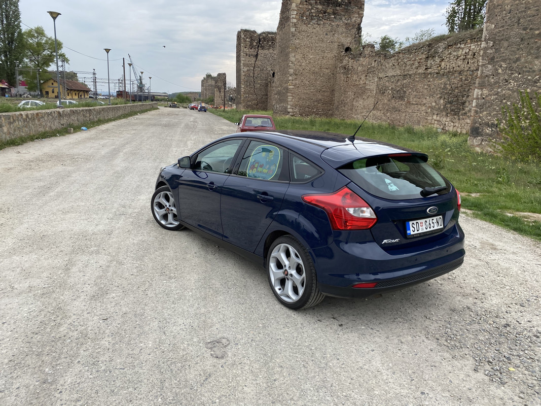 FA6EDF93-6120-4B87-8625-192F29EBF098