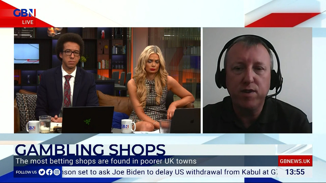 08.23 - 12.00.00 - DePiero & Halligan. What makes Britain tick - the ..._001.ts_snapshot_57.19.049