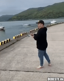 3349ffd9783691516bdc85b1e3718ec52197.gif