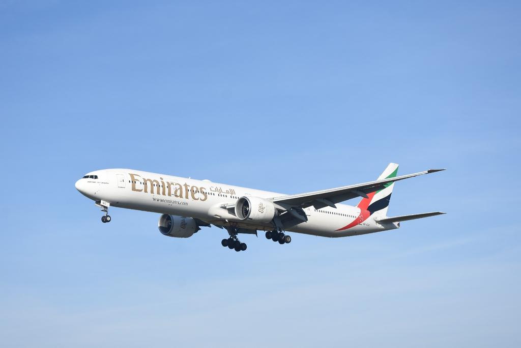 DSC-9723-Boeing-777-300EA-A6-EQC-a-Genev