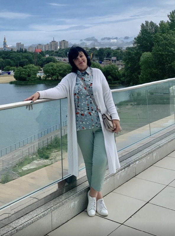 C32D61BC-5097-4BFF-BC7F-F726E2B78189