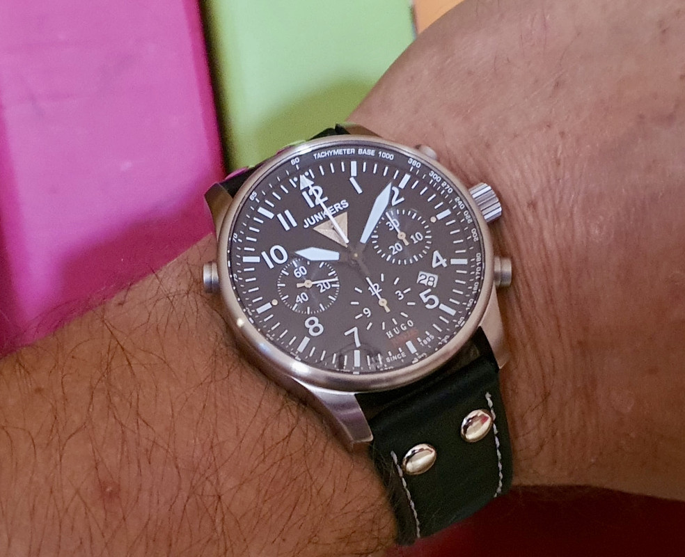 D4AF5B40-16B1-4381-9810-B361F54ACDF1