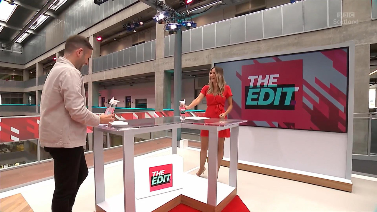 07.10 - 19.15.00 - The Edit  ᴺᵉʷ. Entertainment News And Chat With Am...-1.mp4_snapshot_07.24_[2021.